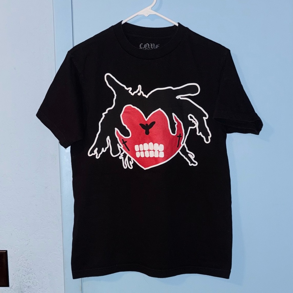 Medium Black and Red Kodak Black L.O.V.E Apparel T-Shirt